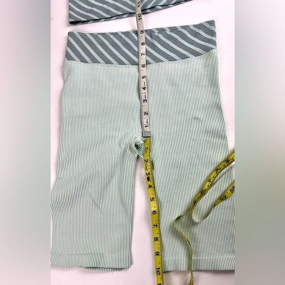 Free People Movement Ohana Seamless Biker Shorts and Cami Top - Picture 13 of 14